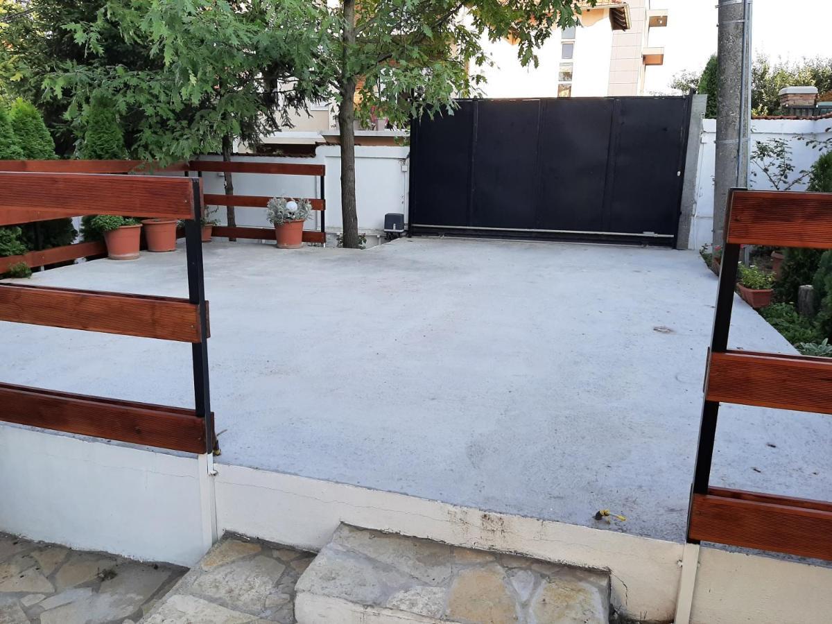 Apartment Queen Belgrade Luaran gambar