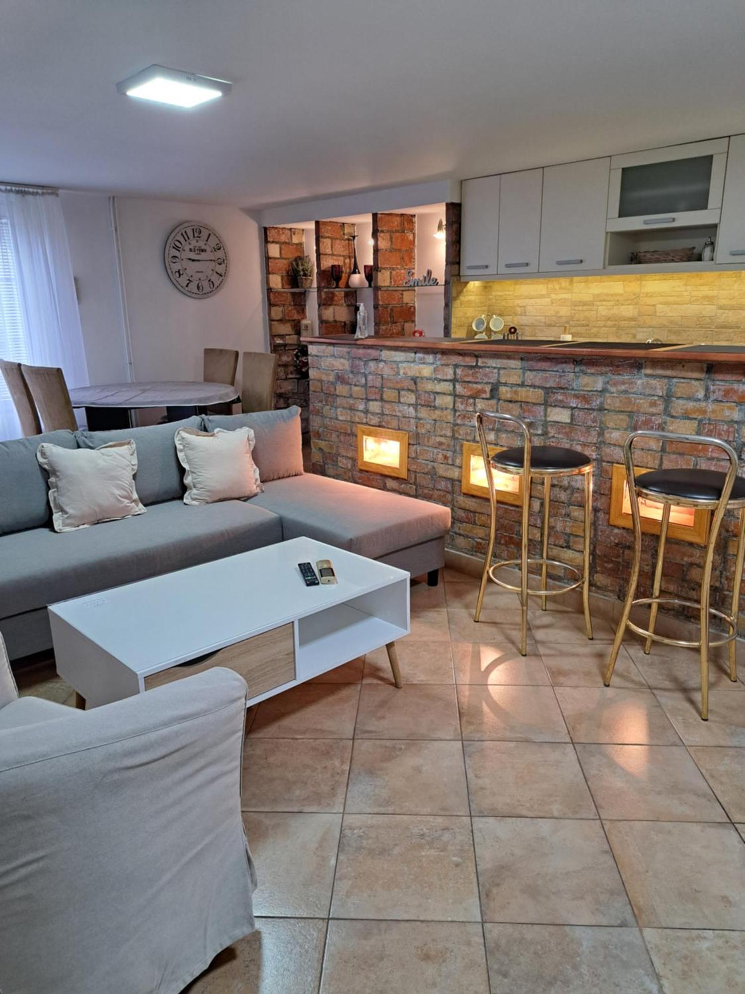 Apartment Queen Belgrade Luaran gambar