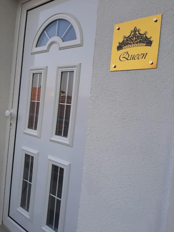 Apartment Queen Belgrade Luaran gambar