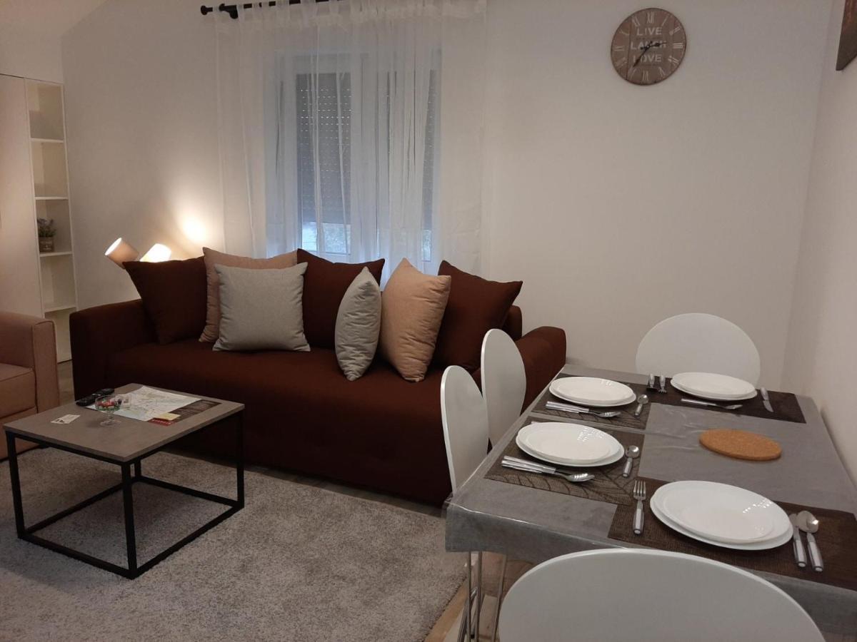 Apartment Queen Belgrade Luaran gambar
