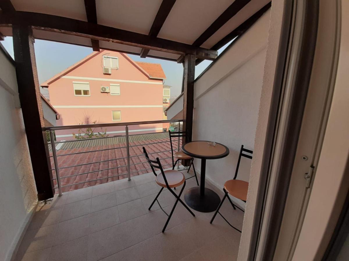 Apartment Queen Belgrade Luaran gambar