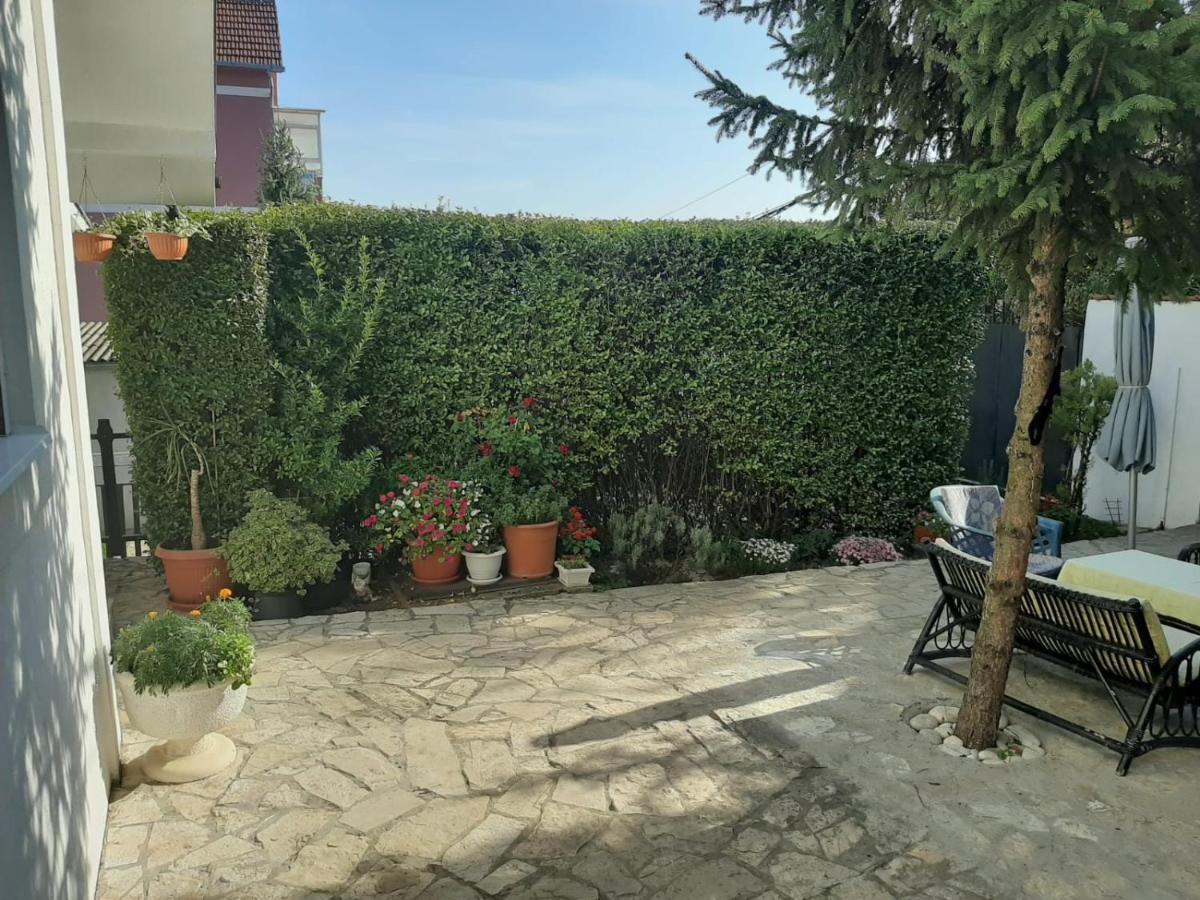 Apartment Queen Belgrade Luaran gambar