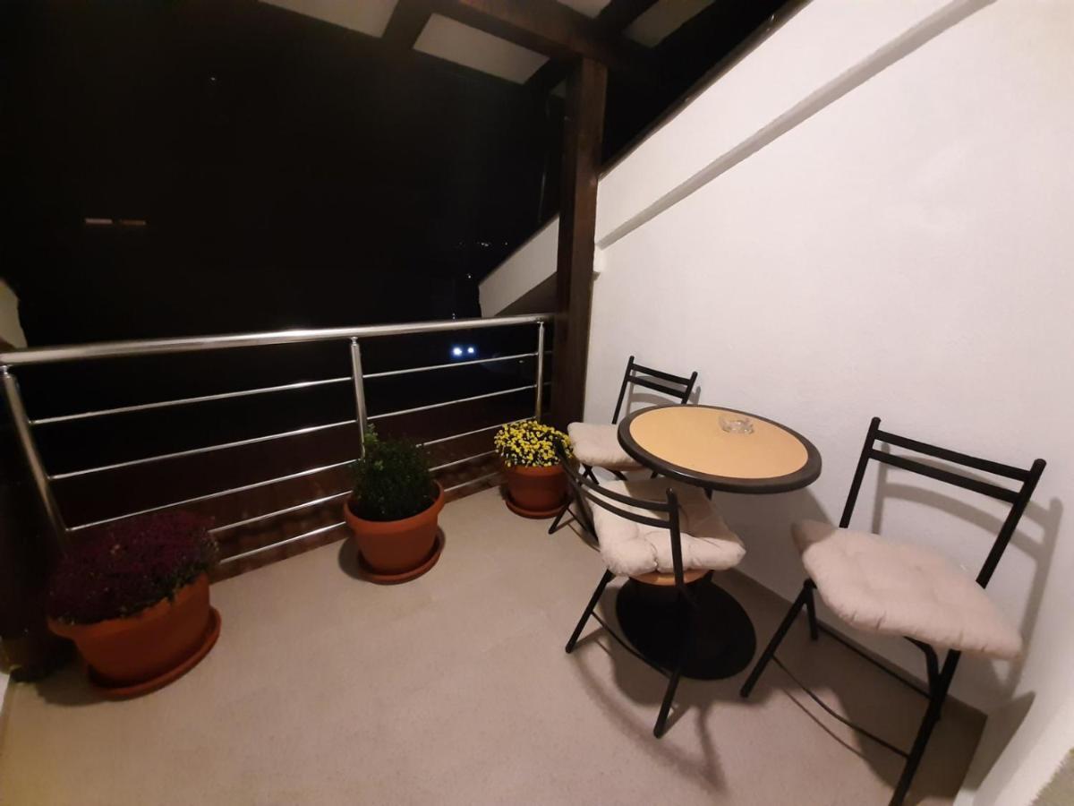 Apartment Queen Belgrade Luaran gambar