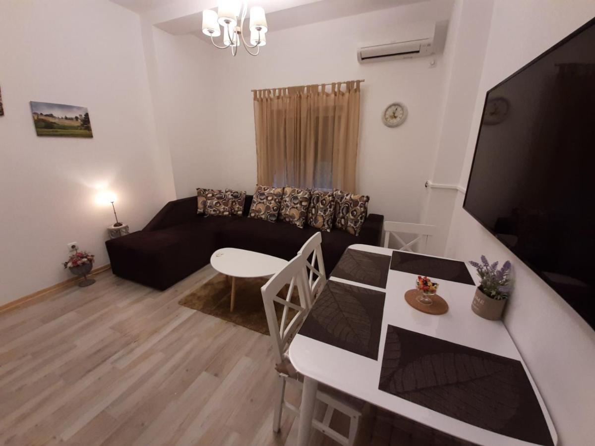 Apartment Queen Belgrade Luaran gambar